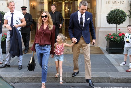 Stella McCartney with her husband Alasdhair Willis going out of the Ritz Hotel in Paris.